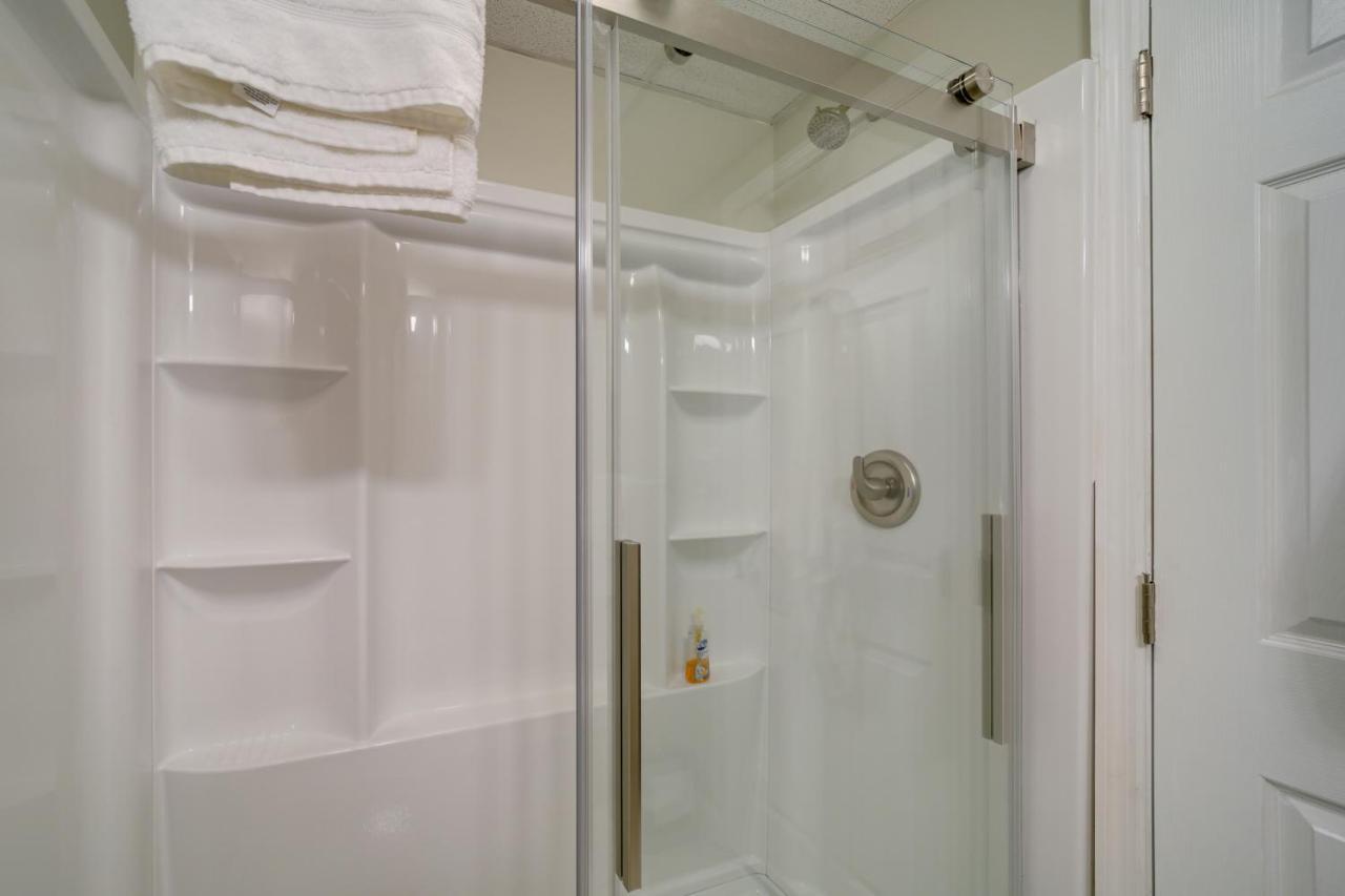 Stylish Gatlinburg Condo With Pool Walk Downtown! Exterior photo